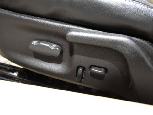 Used 2007 Chevrolet Corvette Convertible w/ Preferred Equipment Group image 20