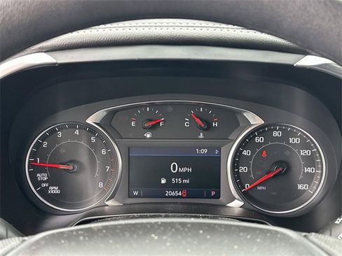 Used 2025 Chevrolet Blazer LT image 11