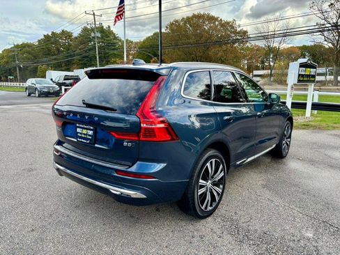 Used 2022 Volvo XC60 B5 Inscription w/ Climate Package image 6