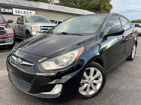 Used 2013 Hyundai Accent GLS w/ Premium Pkg FWD image 1