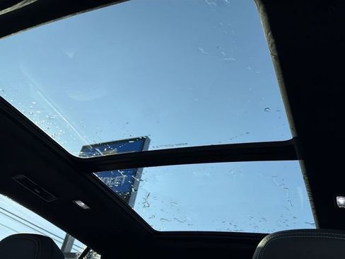 New 2026 Chevrolet Traverse LT w/ Sun and Wheel Package image 23