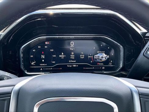 Used 2024 GMC Sierra 1500 Elevation AWD/4WD image 14