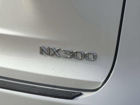Used 2021 Lexus NX 300 FWD w/ Premium Package image 4