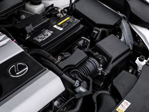 Used 2019 Lexus UX 200 w/ Premium Package FWD image 65