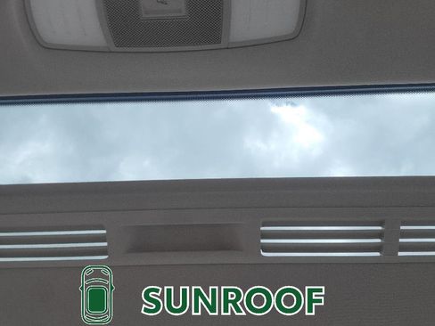 Used 2014 Mercedes-Benz E 350 Sedan image 33