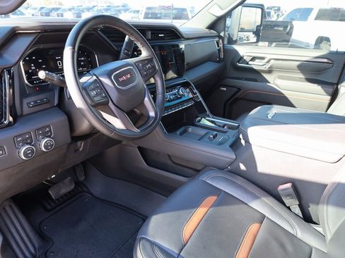 Used 2024 GMC Sierra 3500 AT4 w/ AT4 Premium Plus Package image 12