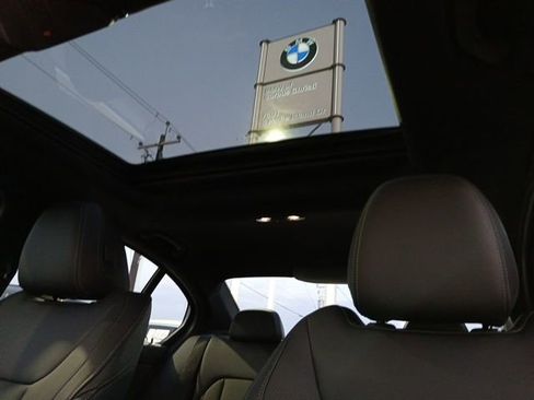 New 2026 BMW 330i Sedan image 29