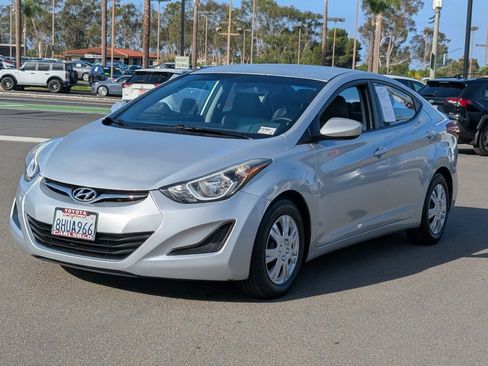 Used 2016 Hyundai Elantra SE FWD image 9