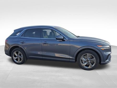 Used 2026 Genesis GV70 2.5T AWD/4WD image 9