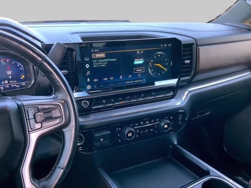 Used 2024 Chevrolet Silverado 2500 High Country w/ Technology Package AWD/4WD image 7