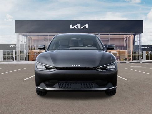 New 2024 Kia EV6 Light image 2