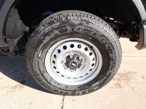 New 2025 Ford Bronco 2-Door image 17