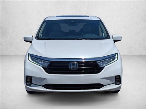 Used 2022 Honda Odyssey Elite image 2