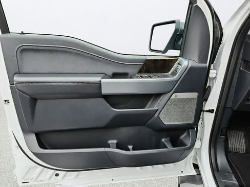 Used 2023 Ford F150 Lariat AWD/4WD image 23