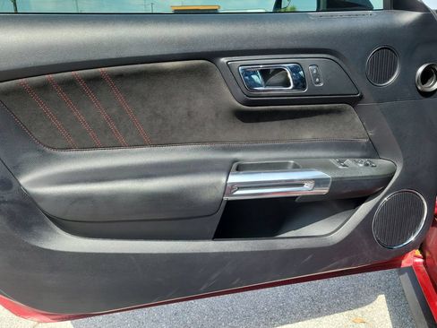 Used 2016 Ford Mustang GT Premium RWD image 9