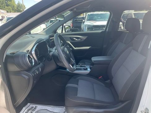 Used 2023 Chevrolet Blazer LT FWD image 16