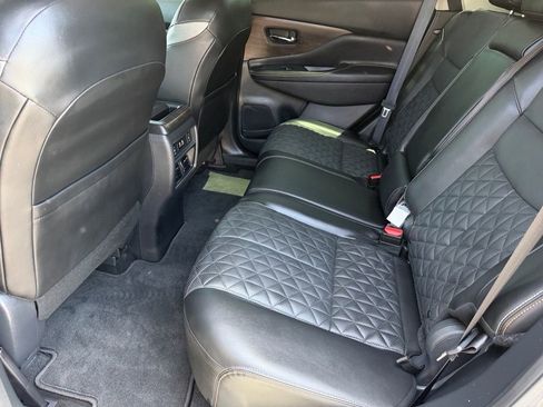 Used 2024 Nissan Murano Platinum w/ Cargo Package AWD/4WD image 13