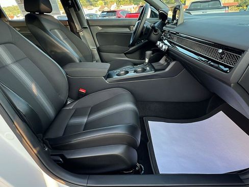 New 2025 Honda Civic Sport image 13