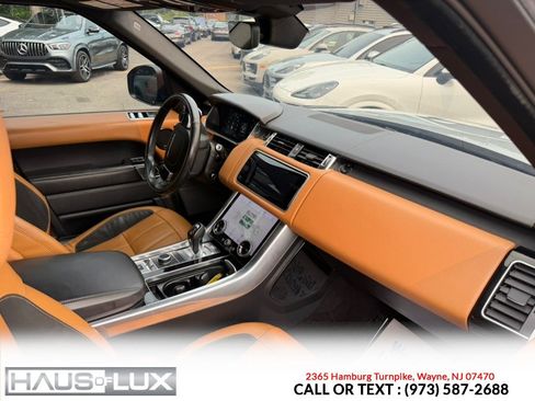 Used 2018 Land Rover Range Rover Sport Supercharged AWD/4WD image 3