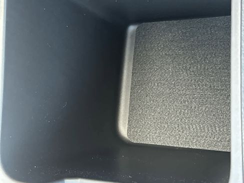 New 2025 Jeep Grand Cherokee Limited w/ Luxury Tech Group II image 44