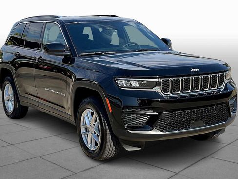 New 2025 Jeep Grand Cherokee Laredo X w/ Luxury Tech Group I image 2