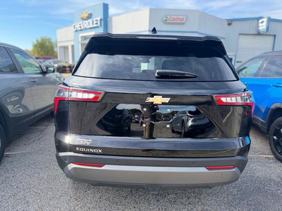 Used 2025 Chevrolet Equinox LT