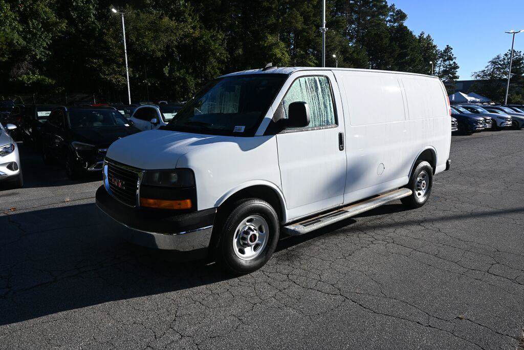 Used 2025 GMC Savana 2500 w/ Driver Convenience Package RWD image 1