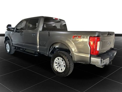 Used 2019 Ford F350 XLT w/ XLT Value Package image 3