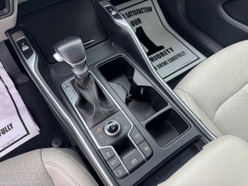 Used 2021 Kia Sorento EX w/ EX AWD X-Line Package image 16