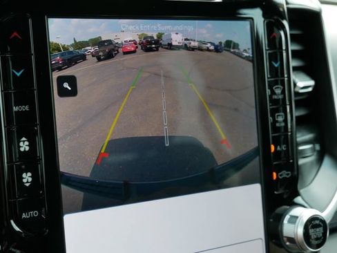 Used 2024 RAM 1500 Big Horn AWD/4WD image 29