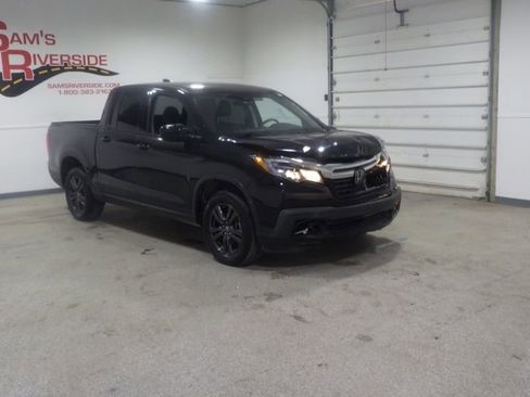 Used 2020 Honda Ridgeline Sport image 5