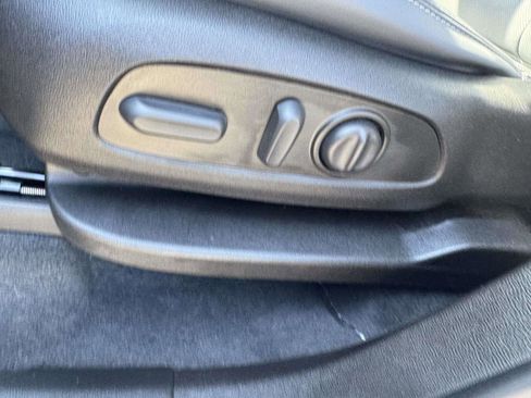 Used 2023 Buick Enclave Essence w/ Experience Buick Package AWD/4WD image 21