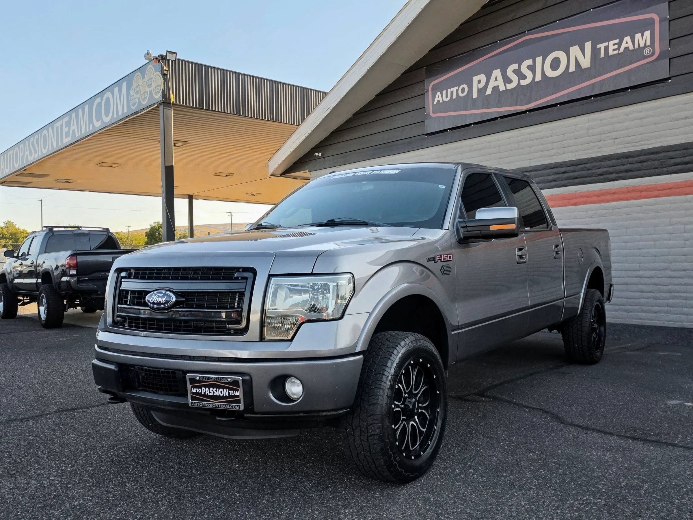 Used 2013 Ford F150 FX4 w/ Luxury Equipment Group AWD/4WD image 1