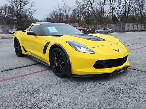Used 2016 Chevrolet Corvette Z06 w/ 3LZ Preferred Equipment Group image 1