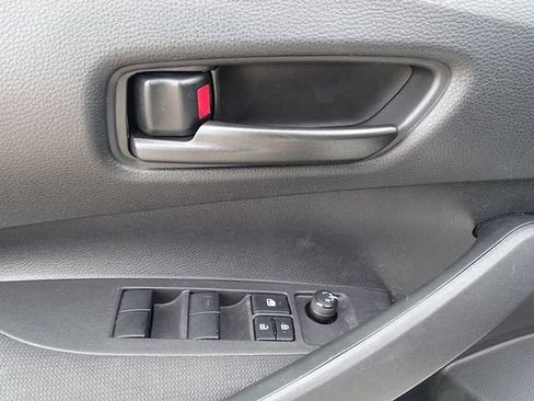 Used 2024 Toyota Corolla LE FWD image 15
