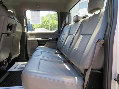 Used 2017 Ford F250 XL w/ Snow Plow Prep Package AWD/4WD image 22