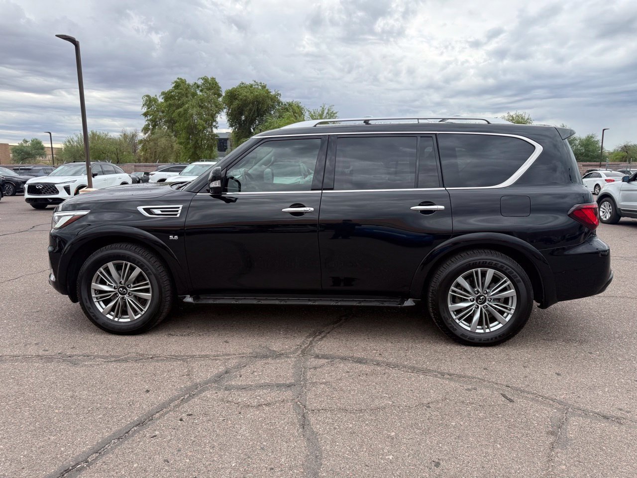 Used 2019 INFINITI QX80 Luxe w/ Proassist Package RWD image 8