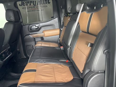 Used 2020 Chevrolet Silverado 1500 High Country w/ Technology Package image 24