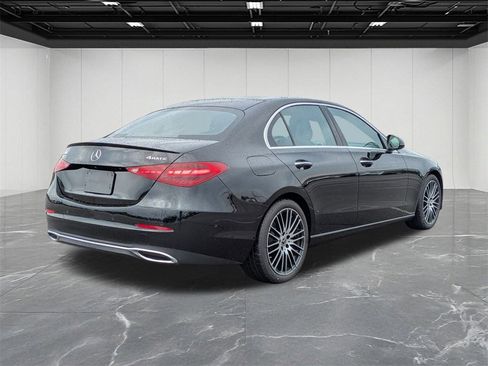 Used 2024 Mercedes-Benz C 300 4MATIC Sedan image 10