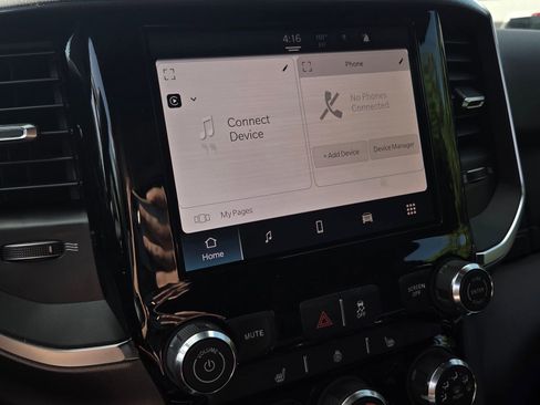 New 2026 RAM 2500 Big Horn AWD/4WD image 6