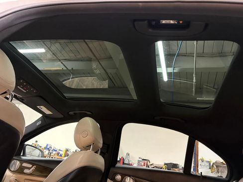 Used 2018 Mercedes-Benz C 300 4MATIC Sedan image 10
