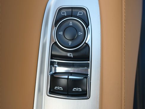 Used 2023 Chevrolet Corvette Stingray Premium Cpe w/ Z51 Performance Package image 15