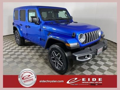New 2025 Jeep Wrangler Unlimited Sahara w/ Technology Group