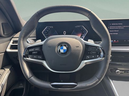 Used 2025 BMW 330i xDrive Sedan AWD/4WD image 9