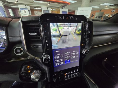 Used 2019 RAM 1500 Limited AWD/4WD image 31