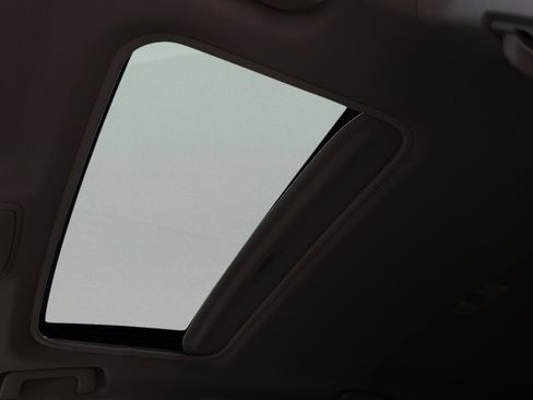 Used 2018 Toyota RAV4 XLE FWD image 15