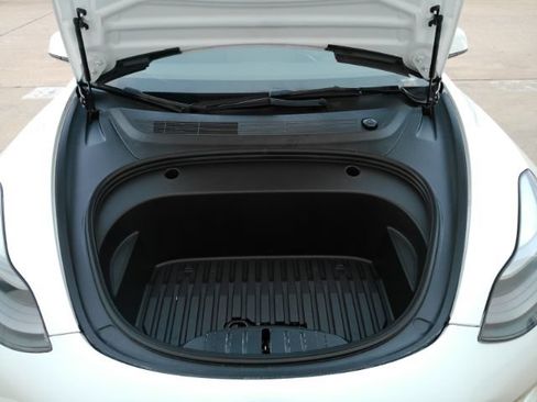 Used 2023 Tesla Model 3 Standard Range RWD image 49