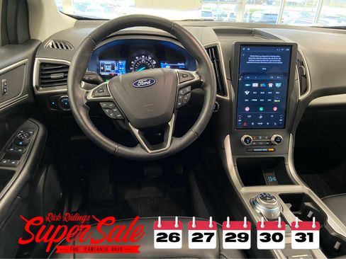 Used 2024 Ford Edge SEL w/ Convenience Package image 14