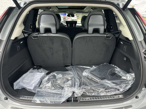 New 2026 Volvo XC90 T8 Ultra w/ Lounge Package image 19