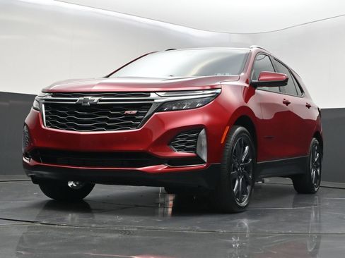 Certified 2023 Chevrolet Equinox RS FWD image 38